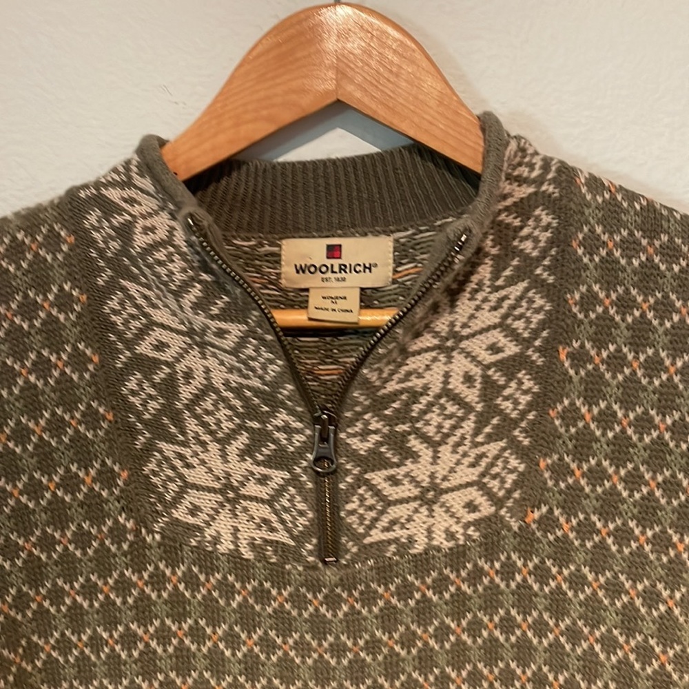 Woolrich Vintage Women’s Sweater Quarter Zip Size M Snowflakes Olive Color